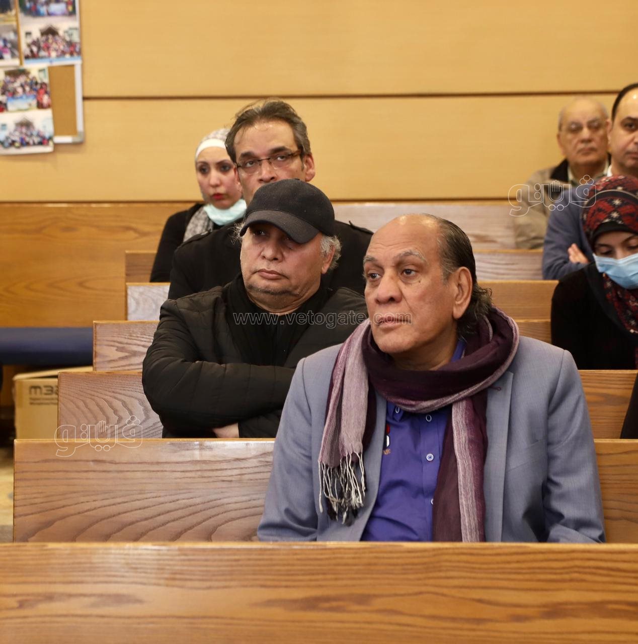 تشييع جثمان الفنان عهدي صادق (7)