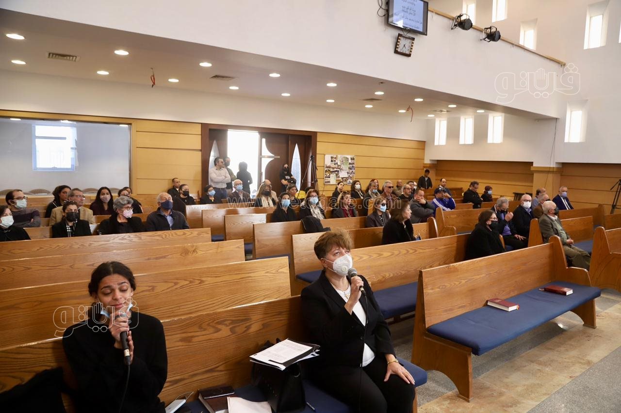 تشييع جثمان الفنان عهدي صادق (14)