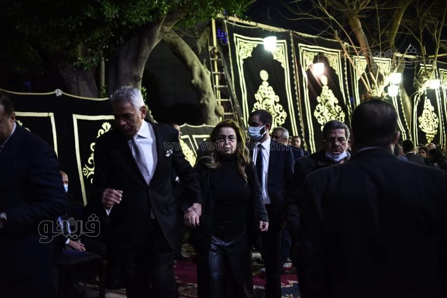 فريد الديب وحسن حمدي في عزاء رجائي عطية (6)