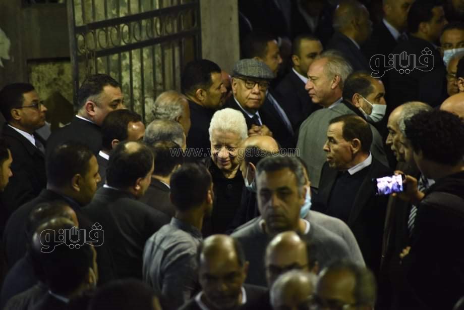 مرتضي منصور في عزاء رجائي عطية (28)