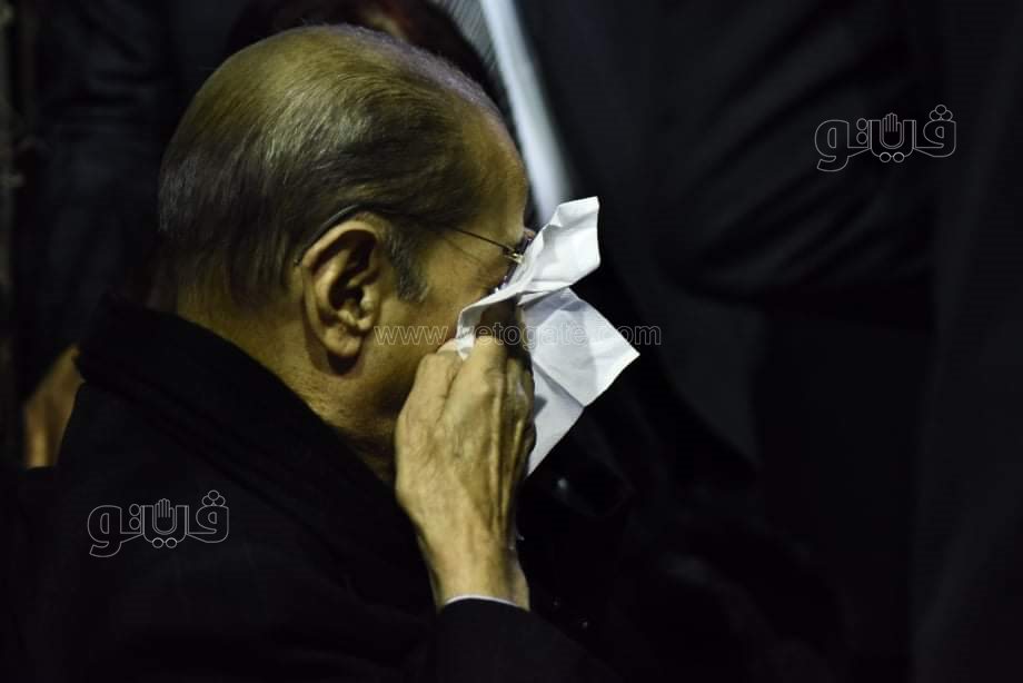 انهيار فريد الديب في عزاء رجائي عطية (15)