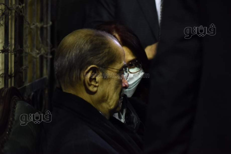 انهيار فريد الديب في عزاء رجائي عطية (29)