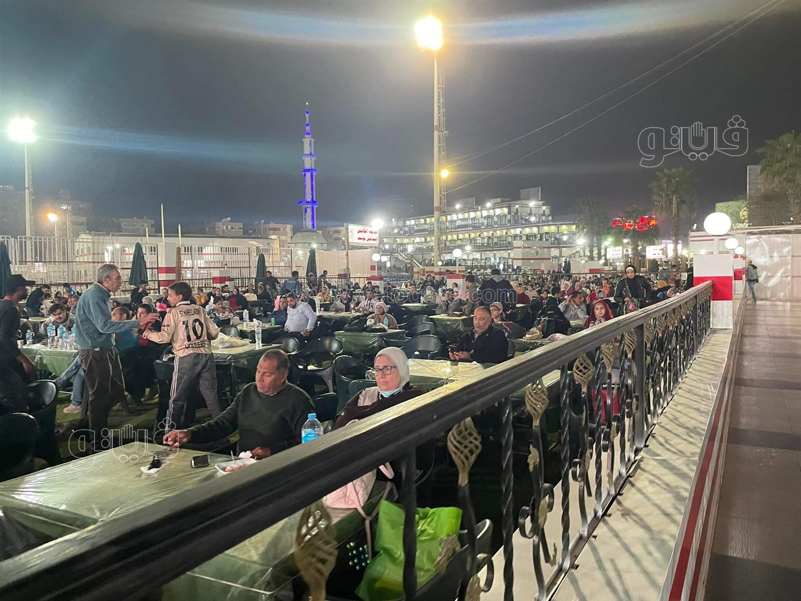 غضب مشجعي مصر من حكم مباراة السنغال (23)