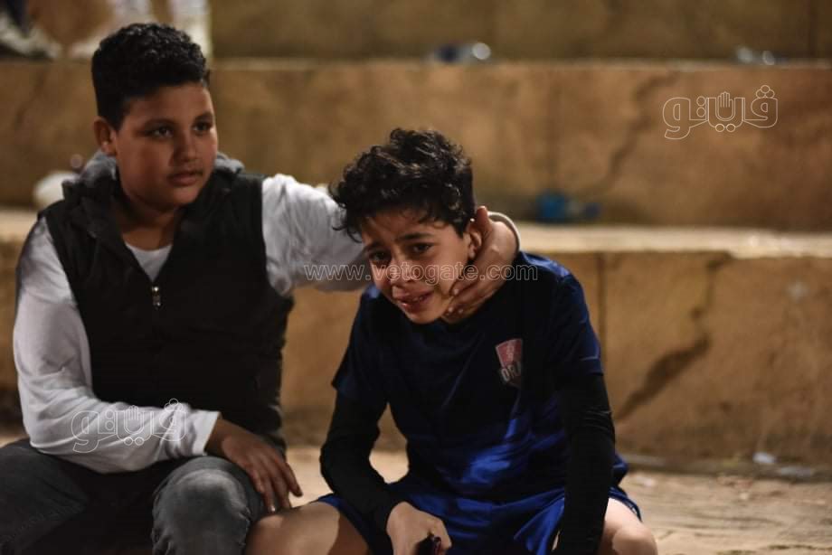 بكاء مشجعي المنتخب المصري بعد الخسارة من السنغال (27)
