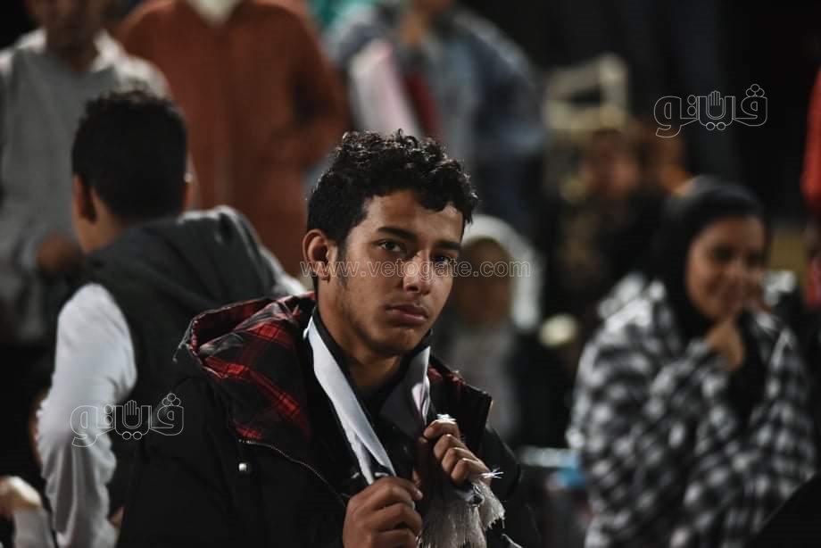 بكاء مشجعي المنتخب المصري بعد الخسارة من السنغال (53)