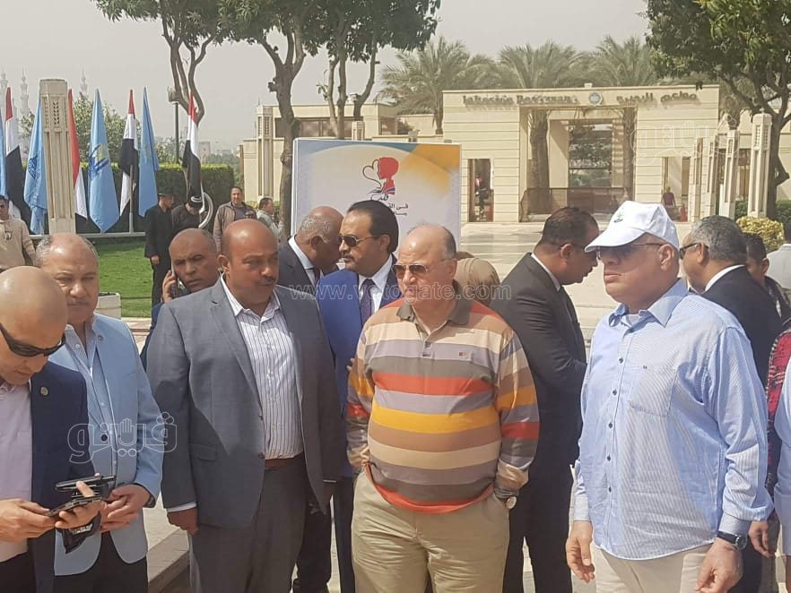 وزير التنمية ومحافظ القاهرة يحتفلان بيوم اليتيم في حديقة الأزهر (2)