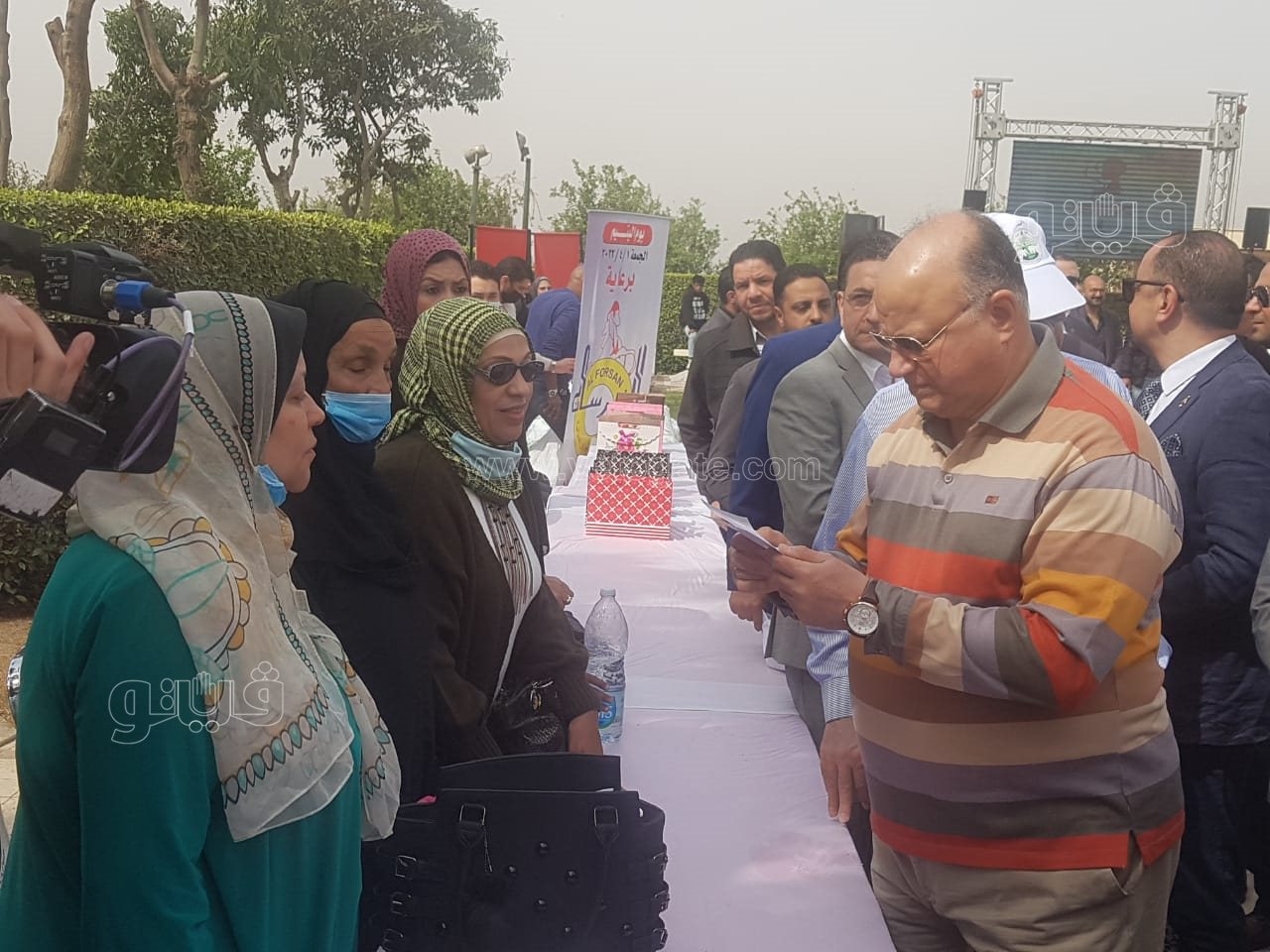 وزير التنمية ومحافظ القاهرة يحتفلان بيوم اليتيم في حديقة الأزهر (3)