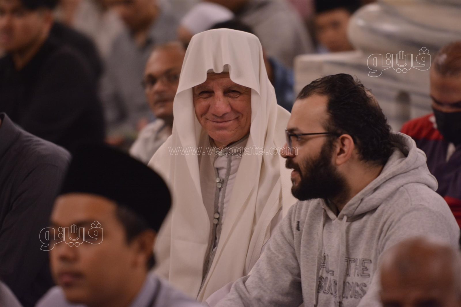  صلاة التراويح من مسجد الحسين (2)