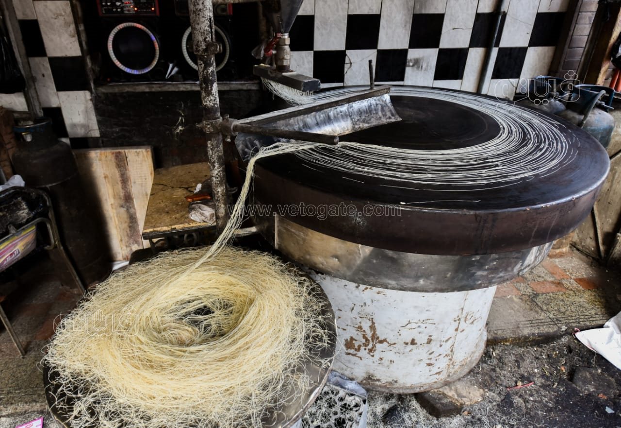  حكاية أقدم محل كنافة في السيدة عائشة (13)