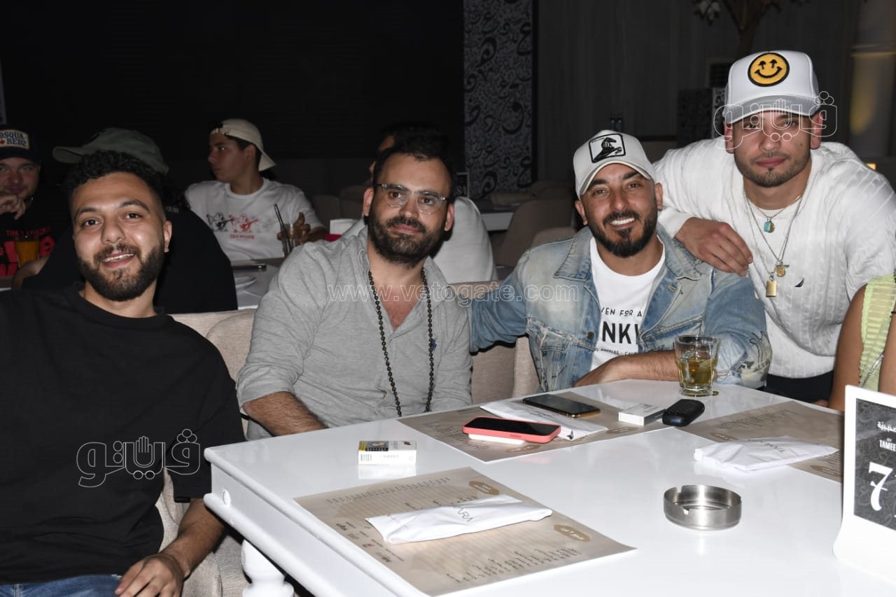  هشام عباس وأحمد سعد يشعلان خيمة الصحبجية بحضور كبير (8)