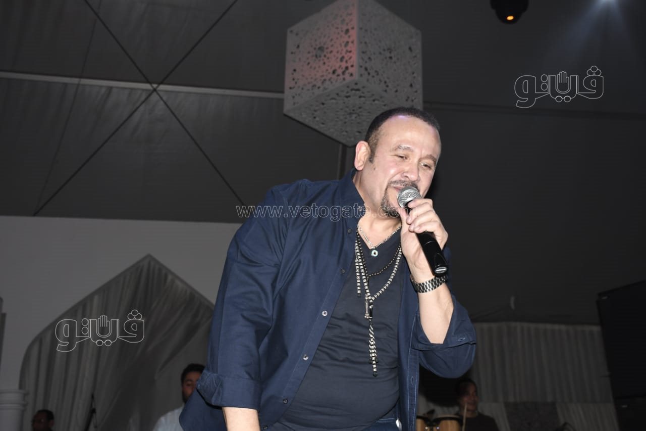  هشام عباس وأحمد سعد يشعلان خيمة الصحبجية بحضور كبير (10)