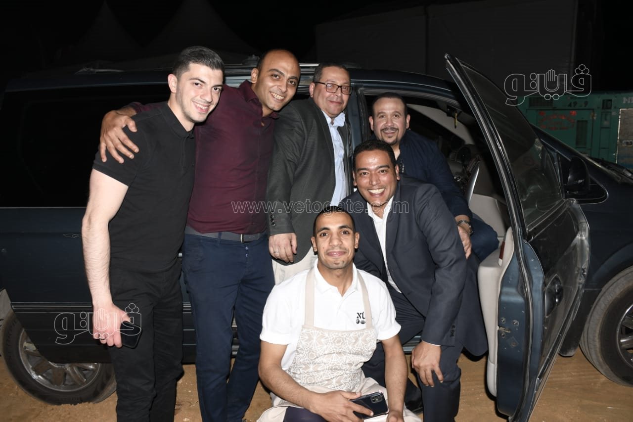  هشام عباس وأحمد سعد يشعلان خيمة الصحبجية بحضور كبير (5)