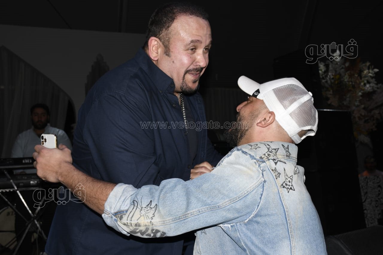  هشام عباس وأحمد سعد يشعلان خيمة الصحبجية بحضور كبير (6)