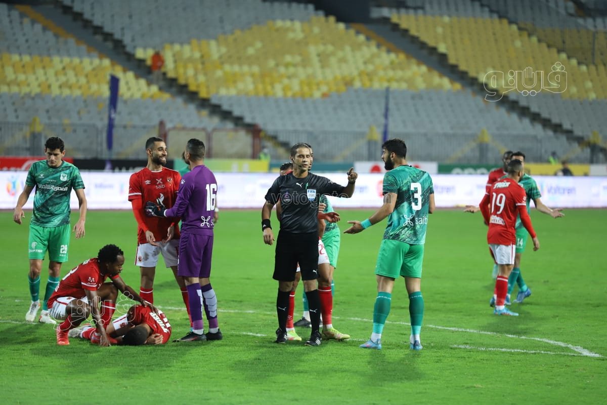 الأهلي والمصري (14)