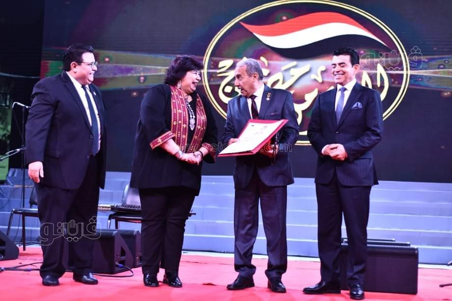 وزيرة الثقافة تكرم مصطفى شعبان وبشرى وأبطال نصر أكتوبر باحتفالية هل هلالك (4)