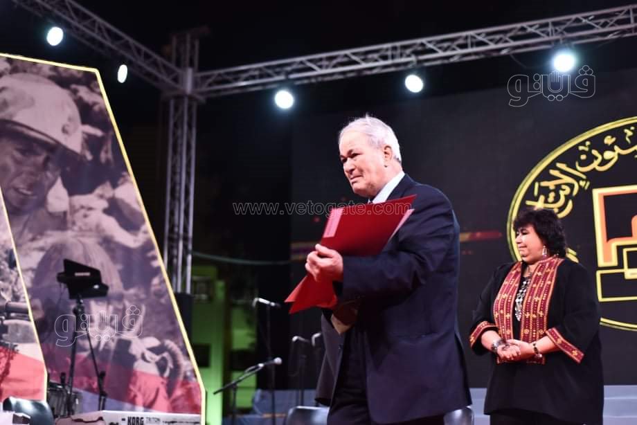 وزيرة الثقافة تكرم مصطفى شعبان وبشرى وأبطال نصر أكتوبر باحتفالية هل هلالك (14)