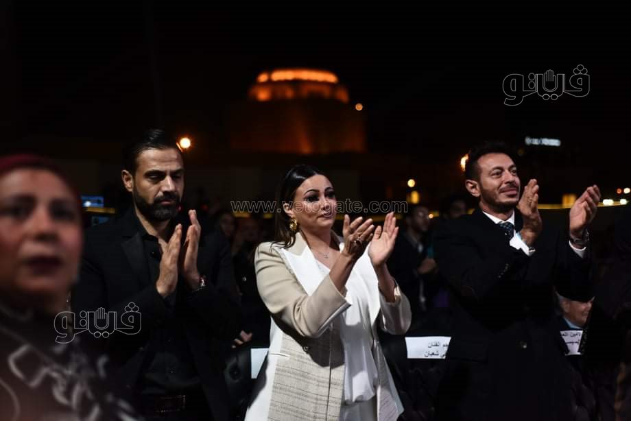 وزيرة الثقافة تكرم مصطفى شعبان وبشرى وأبطال نصر أكتوبر باحتفالية هل هلالك (31)