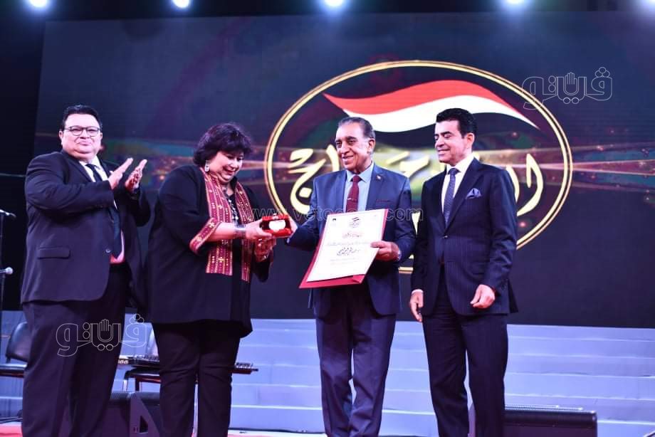 وزيرة الثقافة تكرم مصطفى شعبان وبشرى وأبطال نصر أكتوبر باحتفالية هل هلالك (35)