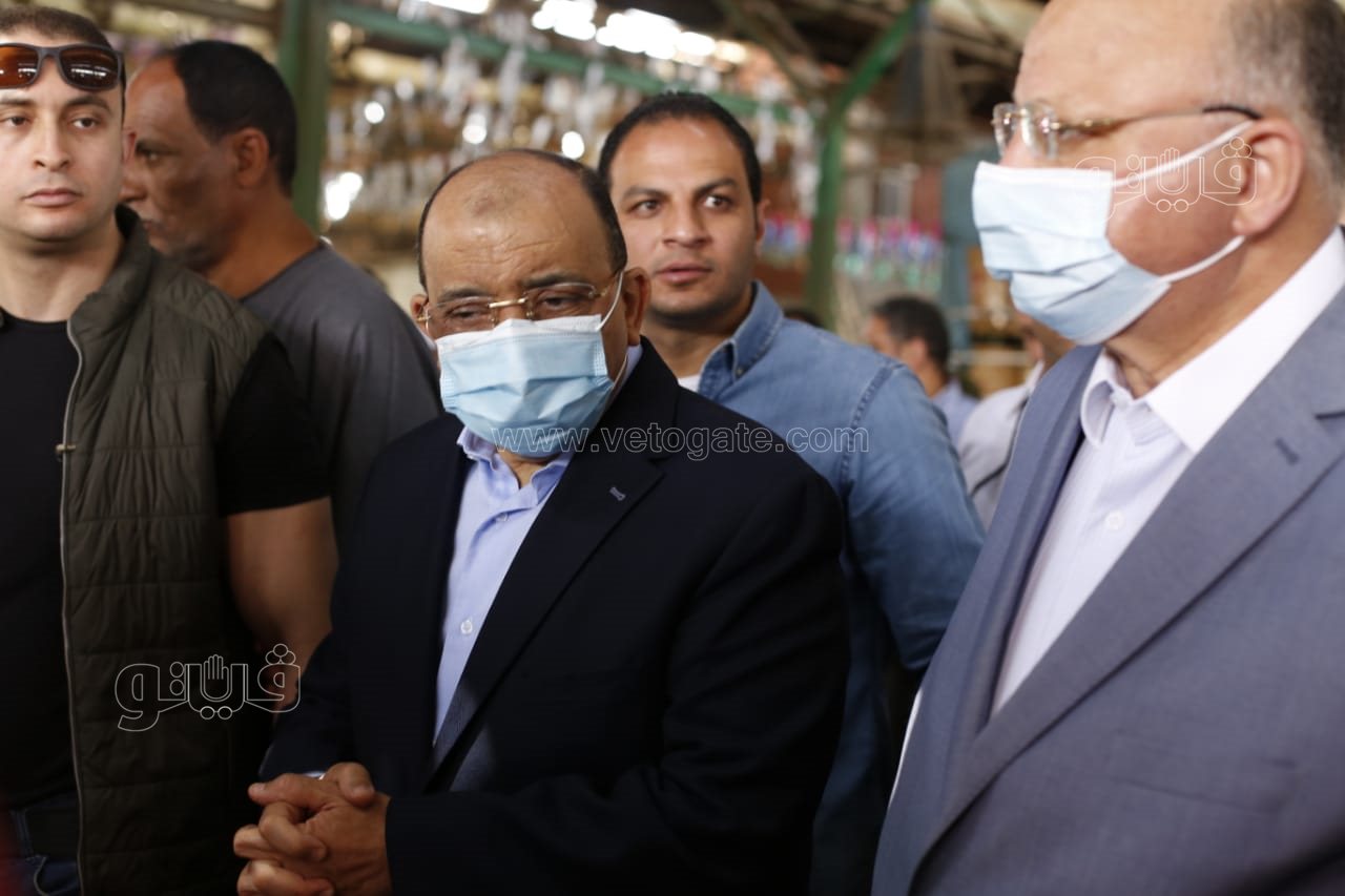 شعراوي لـ تجار سوق العبور جايين نحط ايدنا فى ايديكم (1)