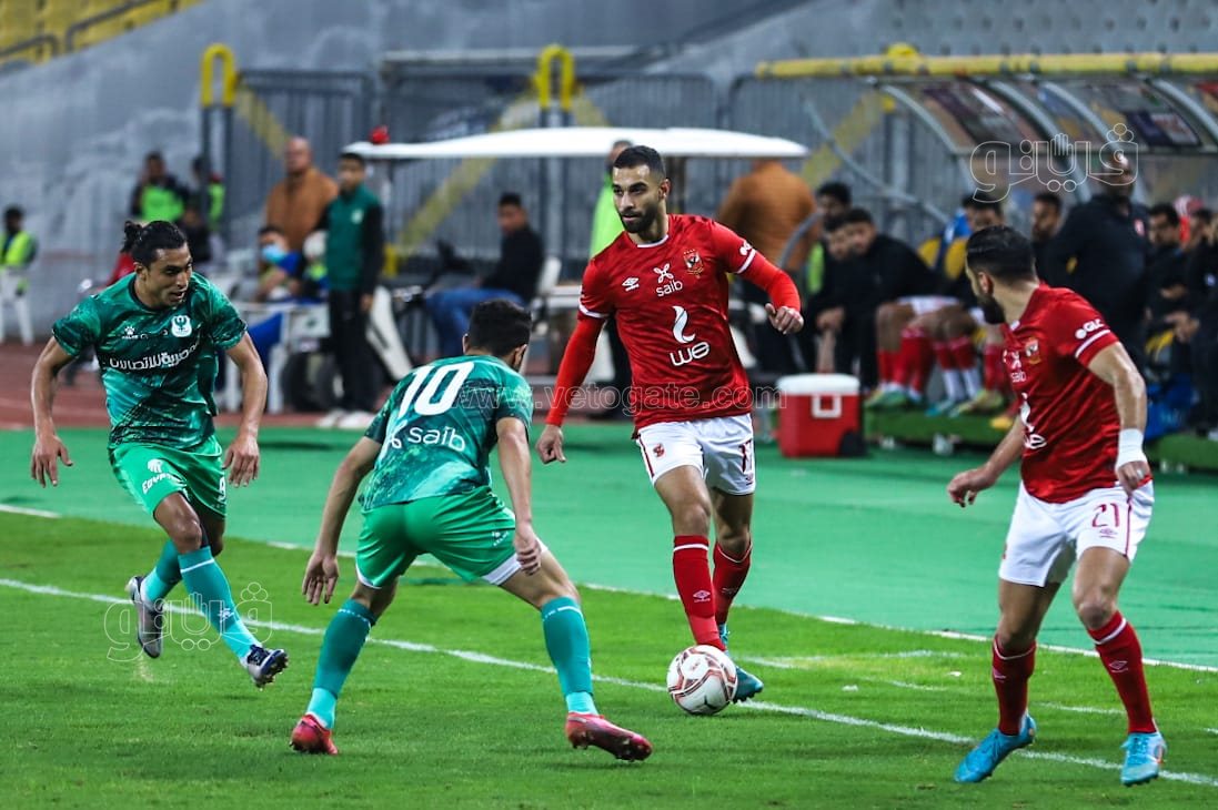الأهلي والمصري (11)
