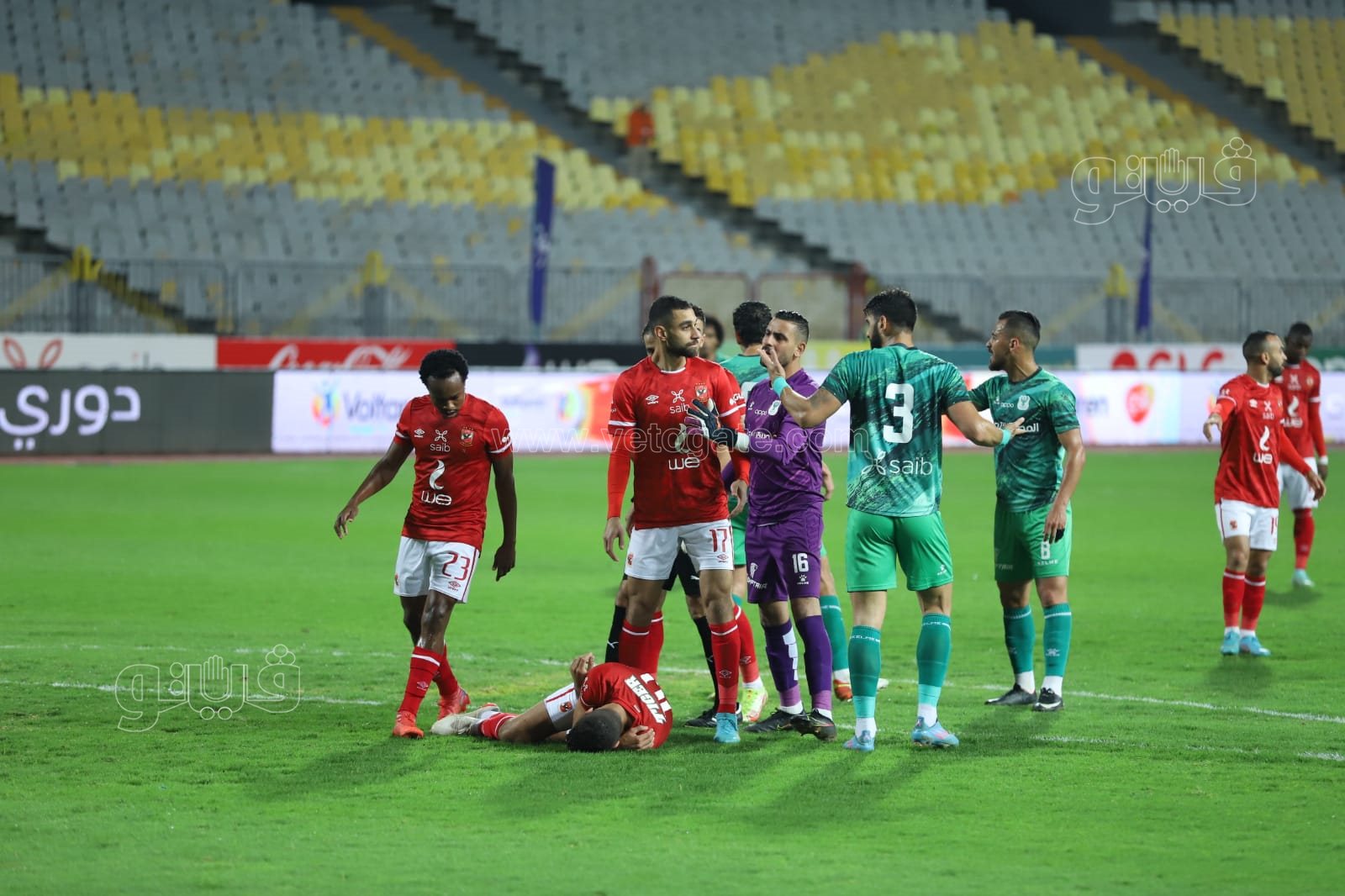 الأهلي والمصري (13)