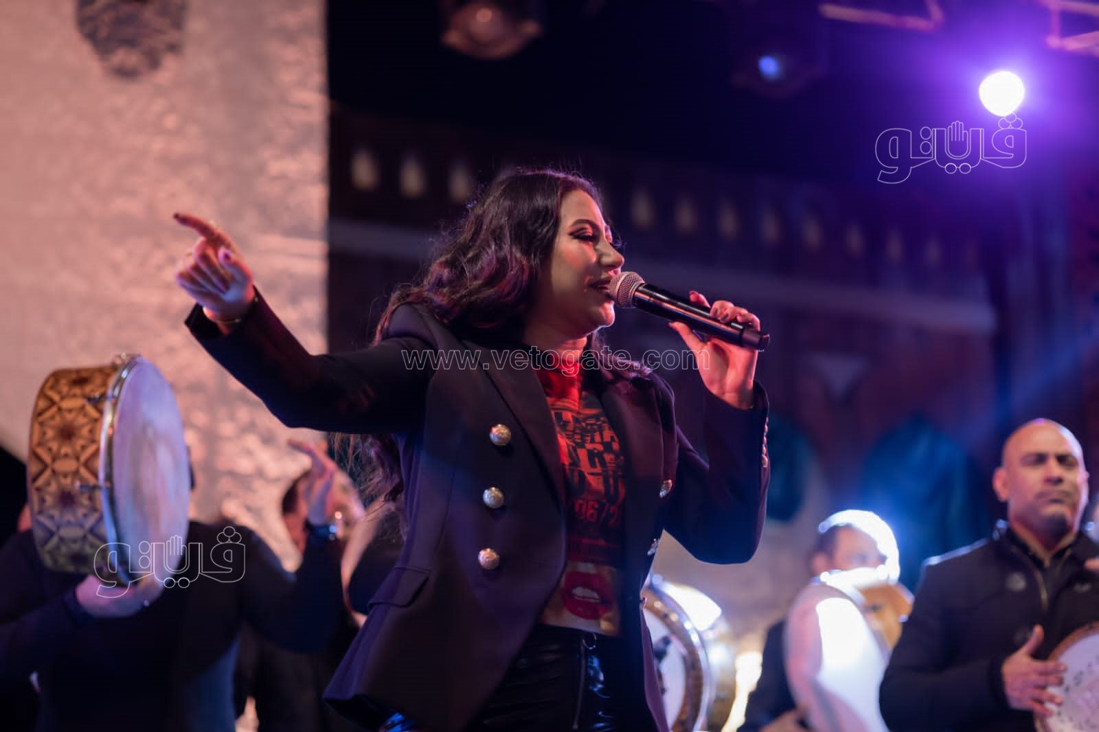 بوسى تشعل أجواء خيمة الحارة بالتجمع (10)