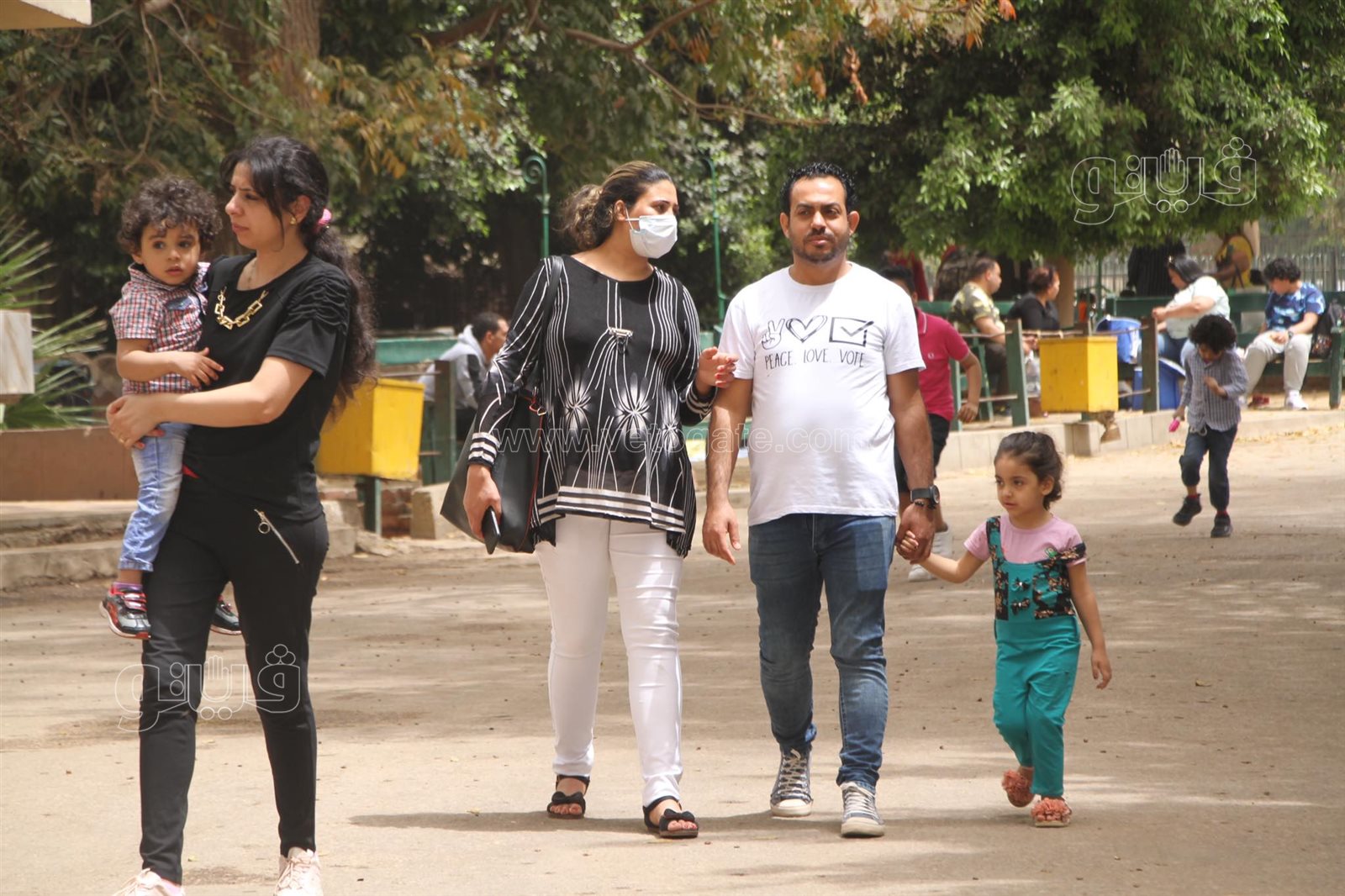 إقبال على حديقة الحيوان بالجيزة (24)