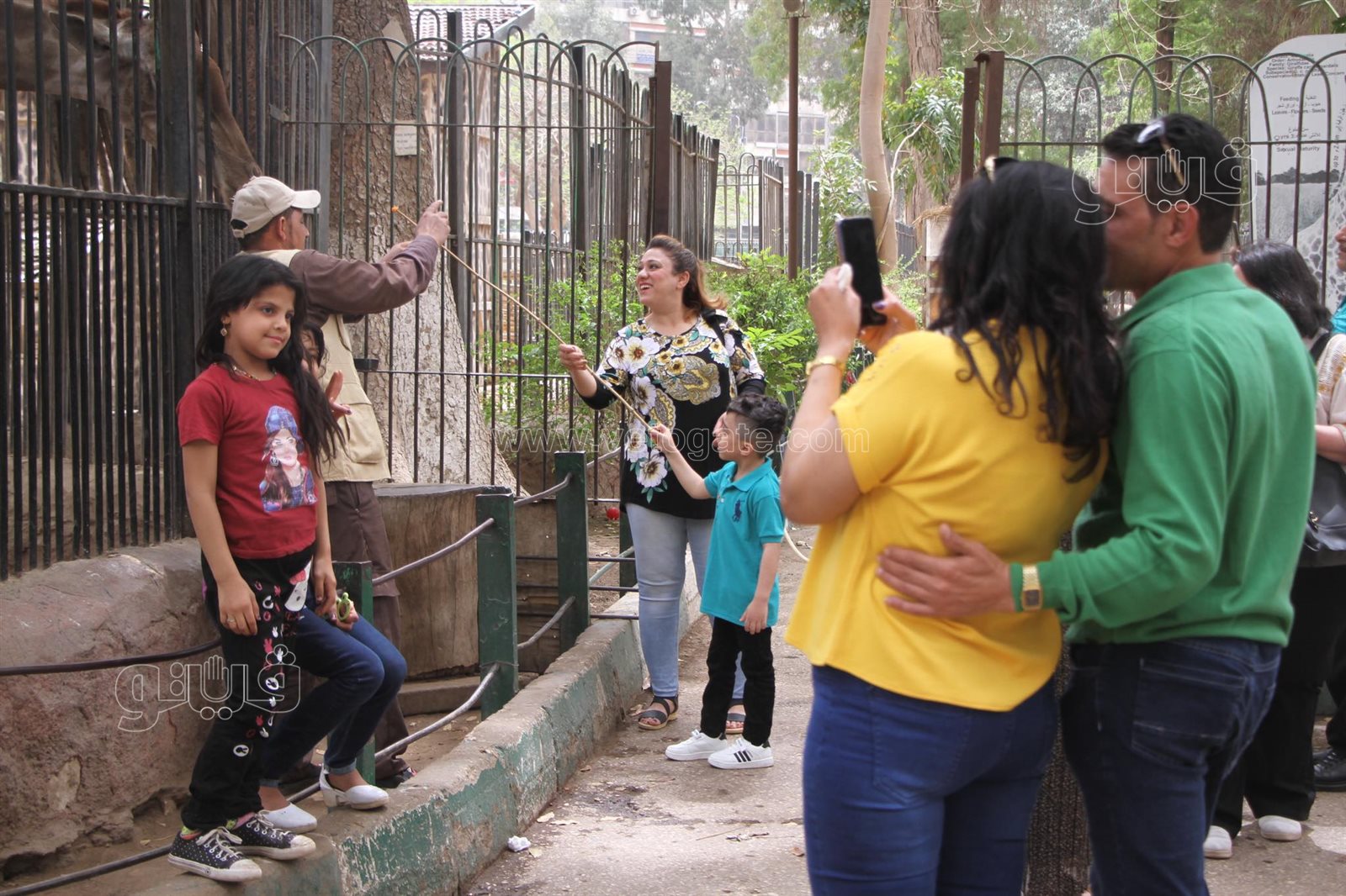 إقبال على حديقة الحيوان بالجيزة (13)
