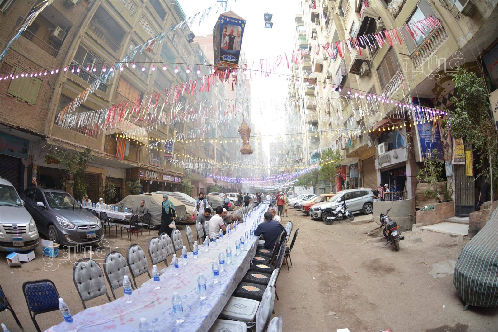 أهالي فيصل ينظمون أكبر مائدة إفطار (16)