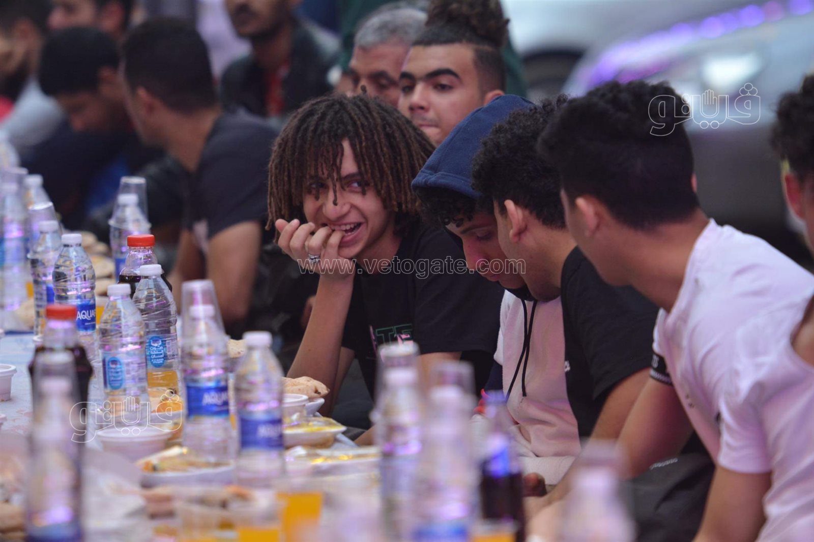 أهالي فيصل ينظمون أكبر مائدة إفطار (24)