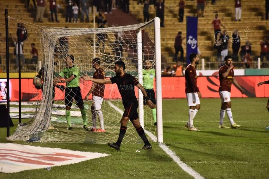 الأهلي وسيراميكا (26)