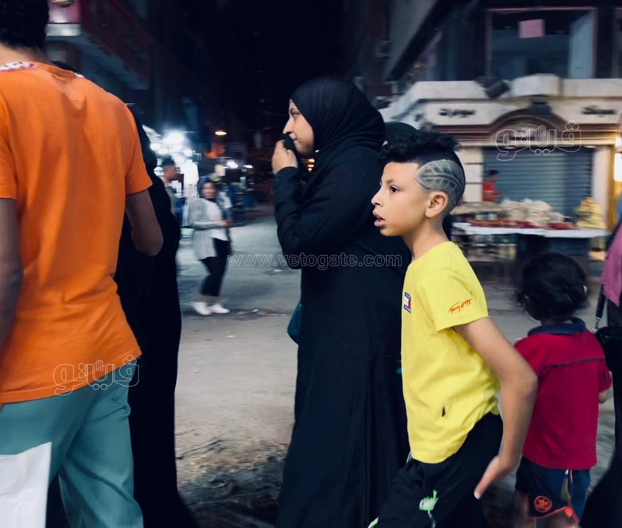 الأطفال يزينون احتفالات ليلة عيد الفطر في عين شمس (22)