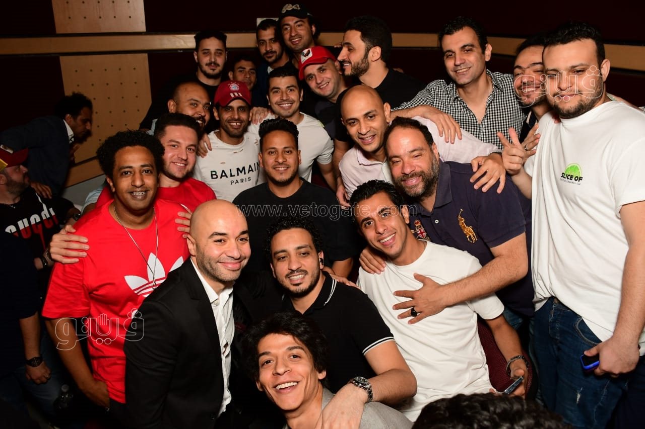 أبطال فيلم زومبي (18)