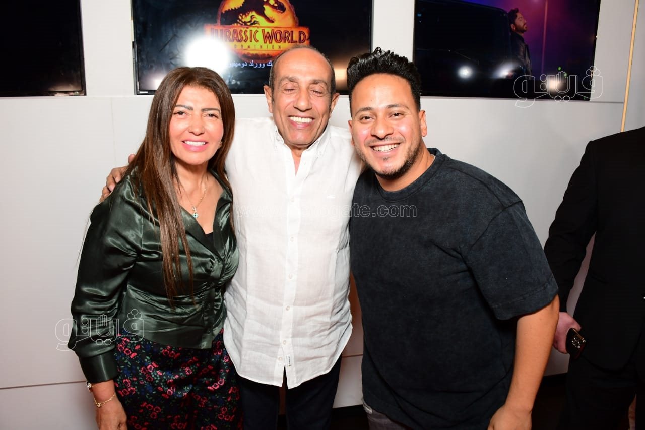 أبطال فيلم زومبي (25)