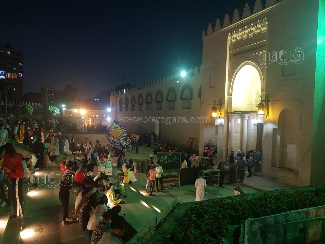 تزاحم كبير في مسجد عمرو بن العاص لأداء صلاة العيد (4)