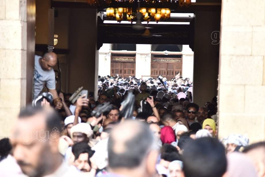 اعداد غير مسبوقة.. صلاة العيد في الأزهر الشريف شكل تاني (11)