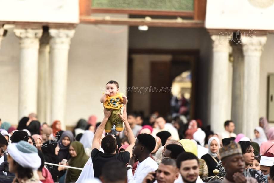 اعداد غير مسبوقة.. صلاة العيد في الأزهر الشريف شكل تاني (12)