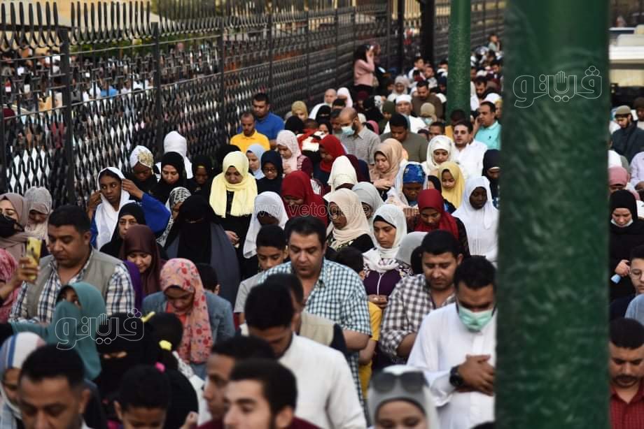 اعداد غير مسبوقة.. صلاة العيد في الأزهر الشريف شكل تاني (15)
