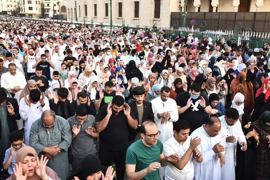 اعداد غير مسبوقة.. صلاة العيد في الأزهر الشريف شكل تاني (68)
