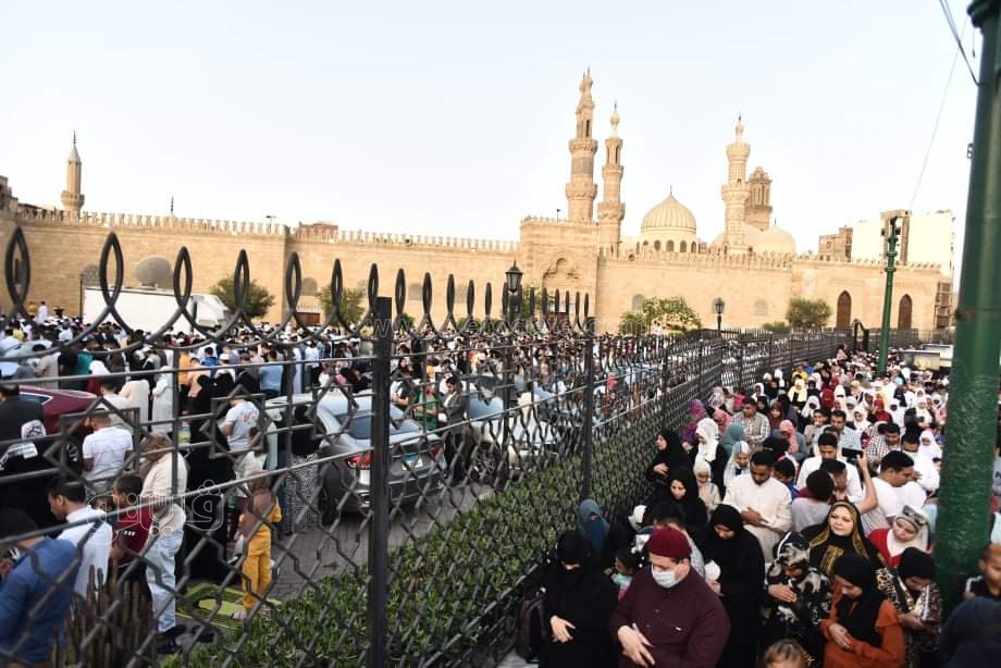 اعداد غير مسبوقة.. صلاة العيد في الأزهر الشريف شكل تاني (73)