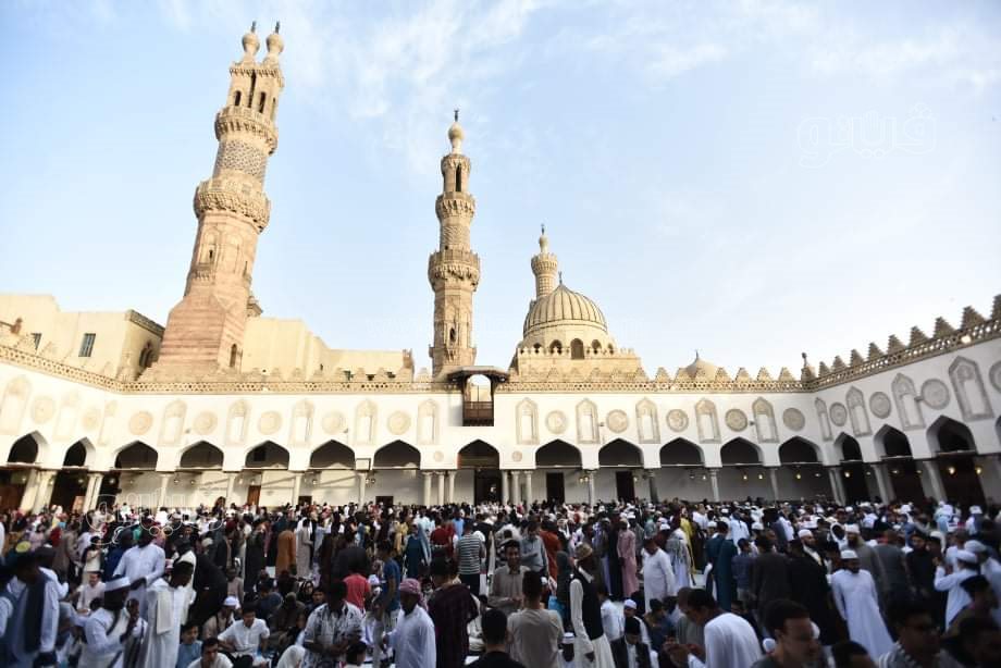 اعداد غير مسبوقة.. صلاة العيد في الأزهر الشريف شكل تاني (76)