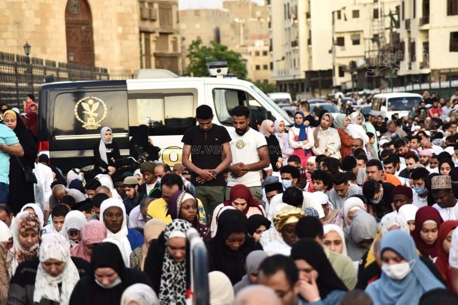 اعداد غير مسبوقة.. صلاة العيد في الأزهر الشريف شكل تاني (81)