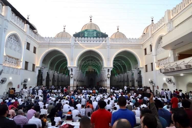 صلاة العيد في مسجد الصديق بالشيراتون (7)