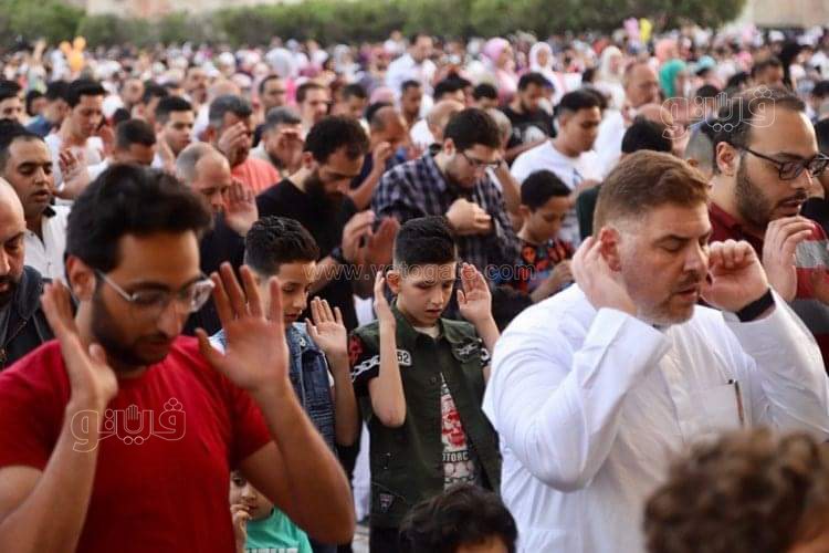 صلاة العيد في مسجد الصديق بالشيراتون (12)