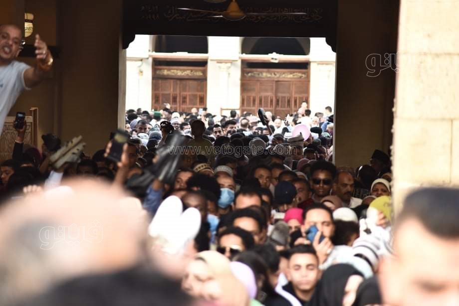 صلاة العيد بركة وفرحة.. مساجد مصر يملؤها المصلون (30)