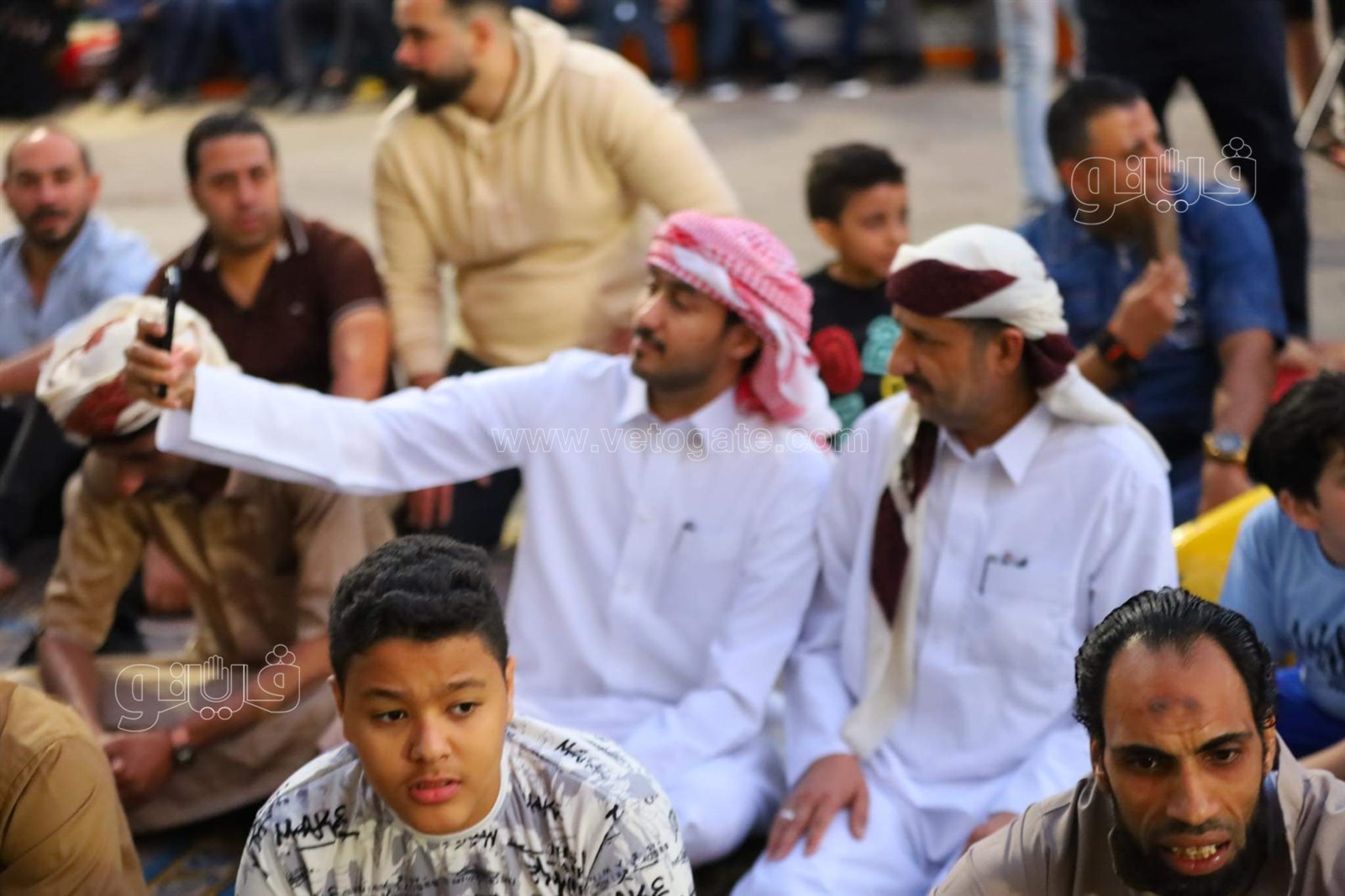 فرحة العيد تجمع شمل قريب وبعيد.. مظاهر البهجة في صلاة عيد الفطر المبارك (4)