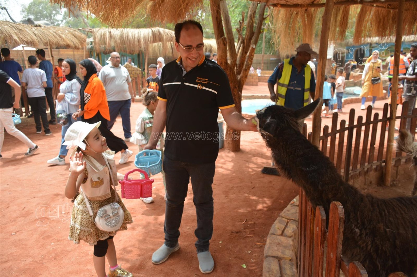 إقبال كبيرعلى قرية الطفل في حديقة الحيوان (2)