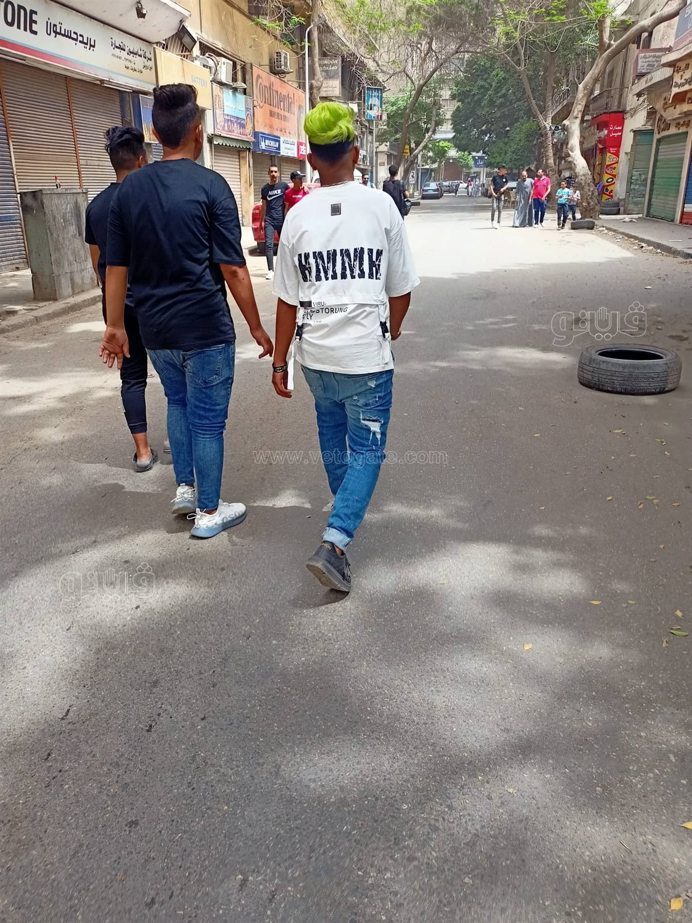 شوارع وسط القاهرة تجذب المراهقين.. وضعف الإقبال على السينمات (13)