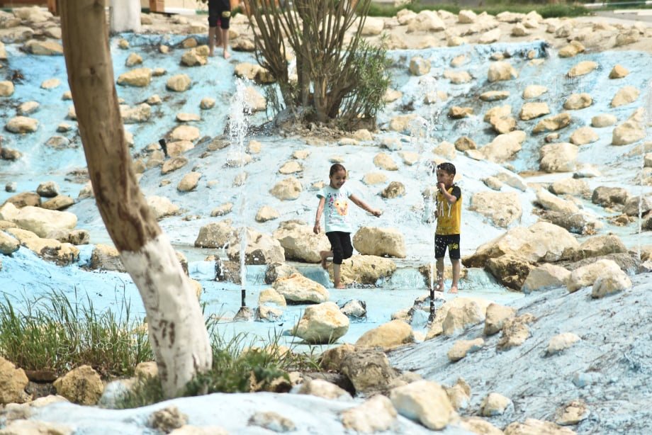 أجواء العيد في حدائق القناطر الخيرية (1)