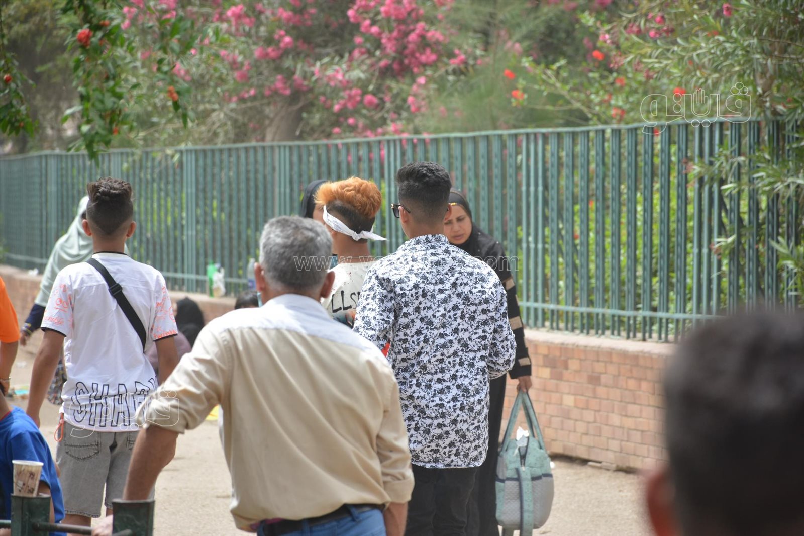 تقاليع الشباب في عيد الفطر المبارك (2)